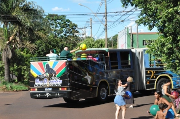 Foto relacionada - Prefeitura leva magia do Natal para os bairros da cidade