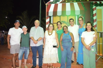 Foto relacionada - Luzes do Natal Encantado iluminaram os corações de Guaíra