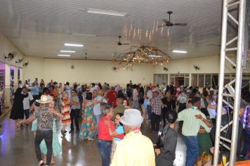 Foto - Baile Havaiano Melhor Idade
