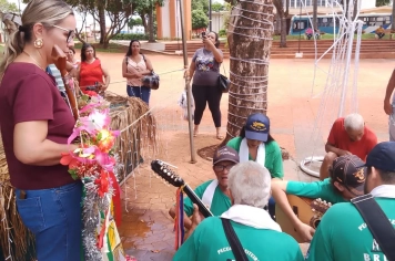 Foto relacionada - Foliões de Reis realizam encerramento festivo na Praça São Sebastião