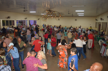 Foto - Baile Havaiano Melhor Idade