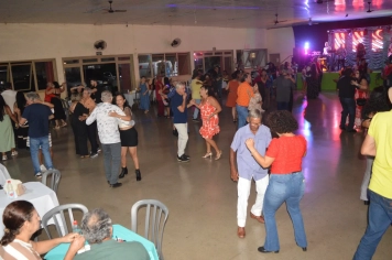 Foto - Baile da Melhor Idade Páscoa 