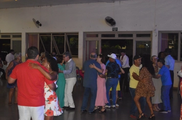Foto - Baile da Melhor Idade Mês das Mulheres