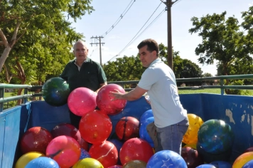 Foto - Distribui Bolas