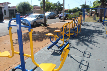 Prefeitura inaugura três das sete academias ao ar livre que está instalando em Guaíra
