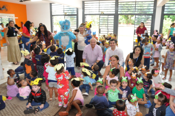 Prefeitura de Guaíra distribui ovos de Páscoa para alunos da rede municipal
