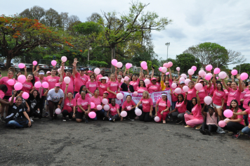 Solidariedade em movimento: 1ª Caminhada Outubro Rosa de Guaíra une forças pela vida