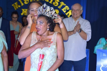 Guaíra coroa a elegância da maturidade em noite de glamour e alegria
