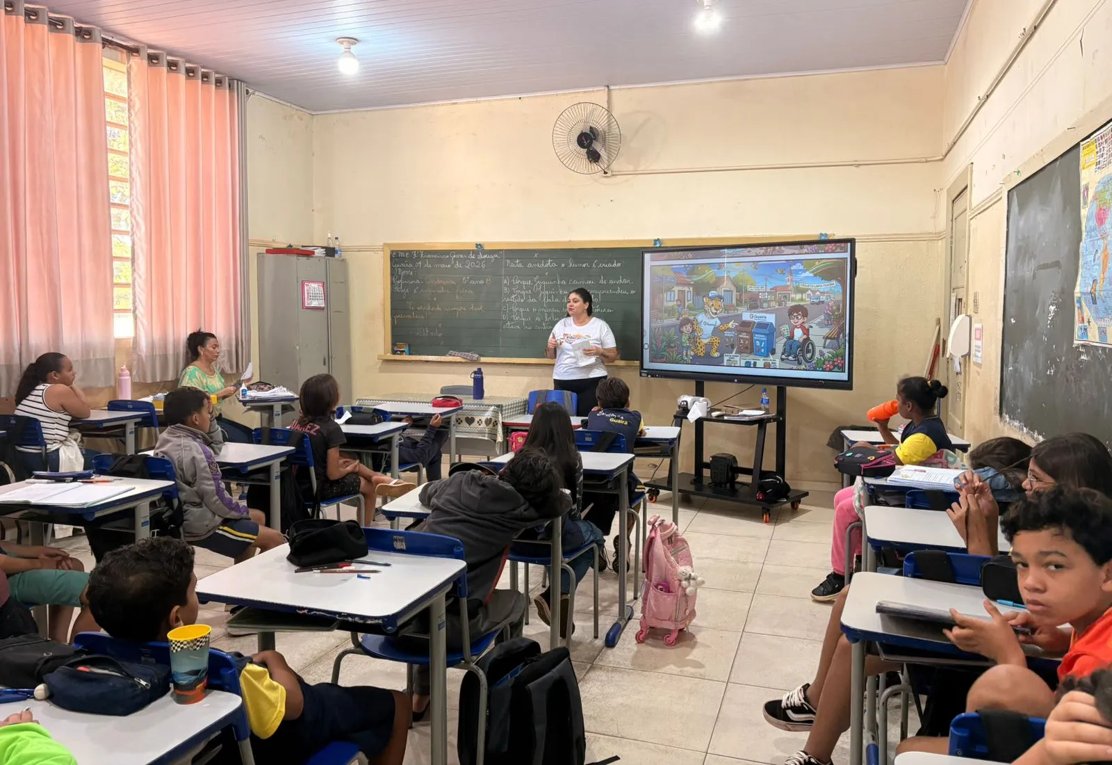 Educação em Posturas na escola já é sucesso entre as crianças