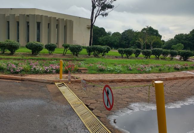 Estacionamento na Casa de Cultura é fechado aos fins de semana para garantir segurança e preservação