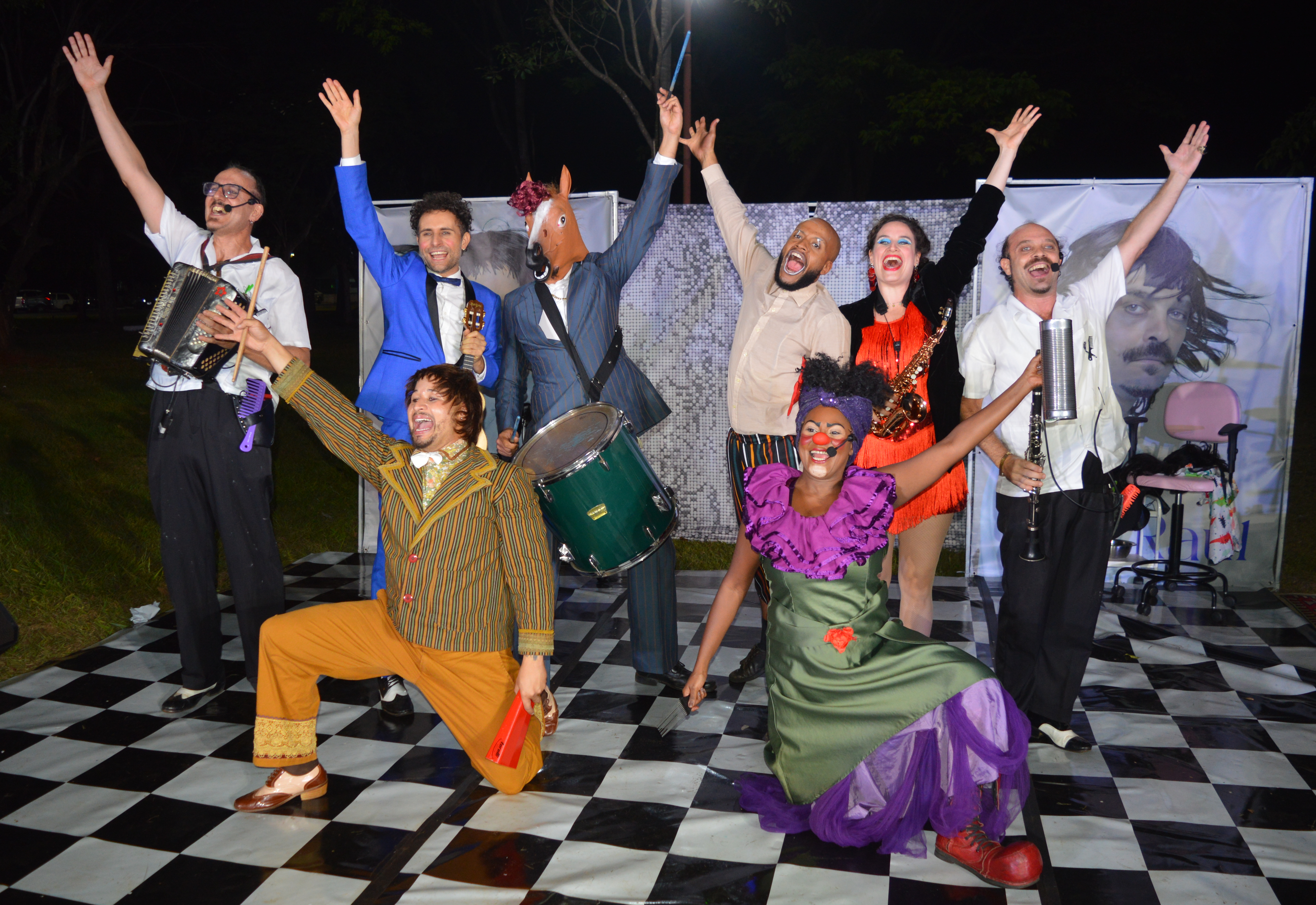 Circuito SESC de Artes encanta Guaíra e reúne famílias em celebração cultural
