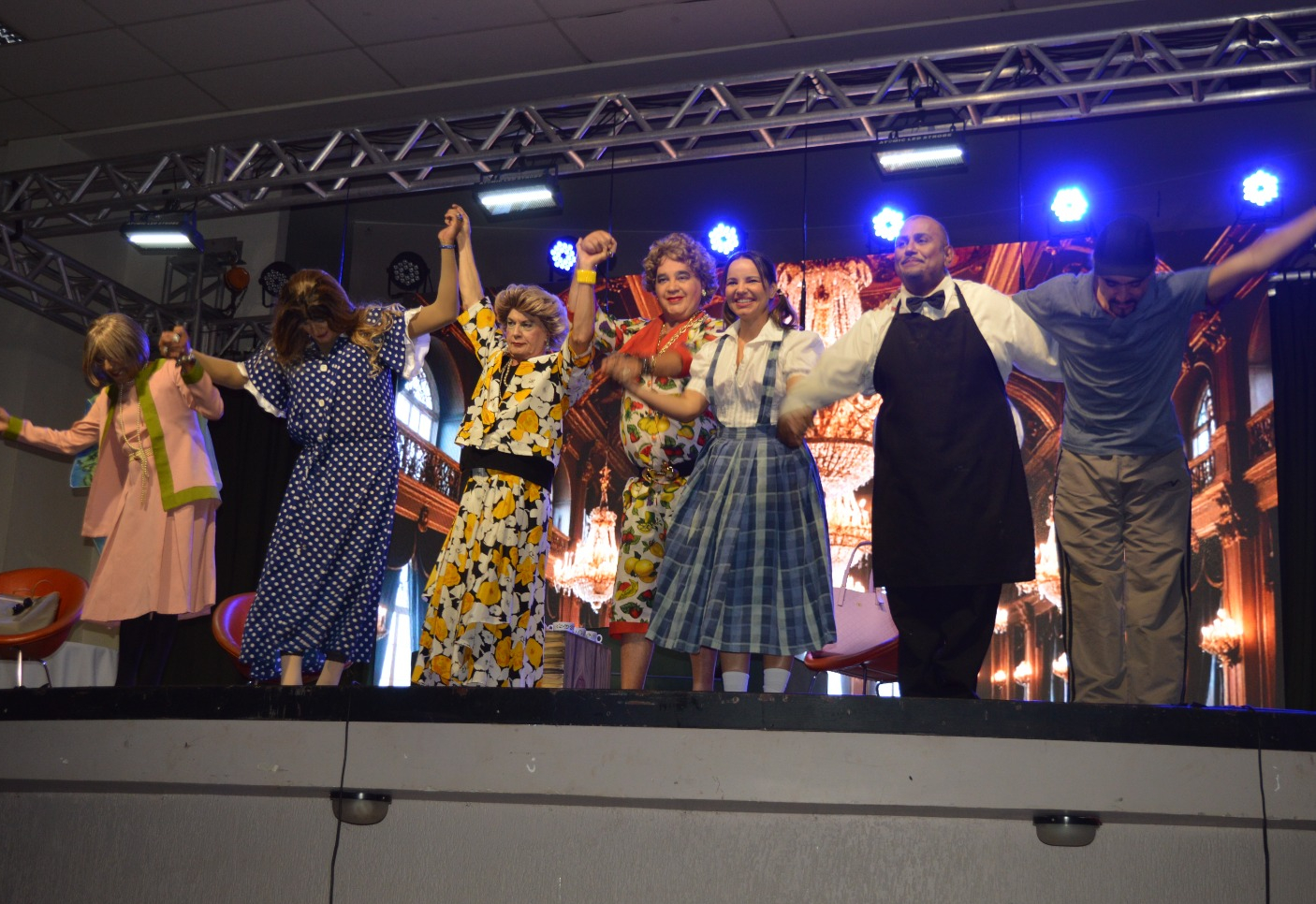Terceiro dia do ECAL e Feira do Livro celebra a cultura com sucesso em Guaíra