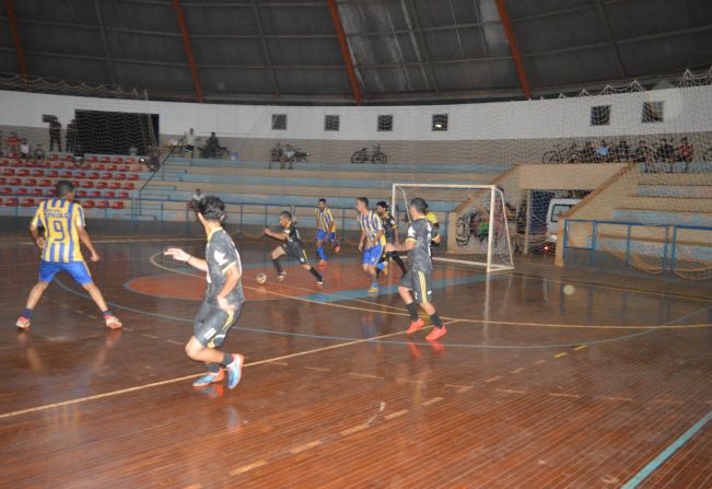 Continuam as emoções em quadra na 41ª Taça Guaíra.