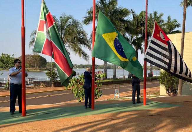 Ato Cívico marca os 200 anos da Independência do Brasil em Guaíra