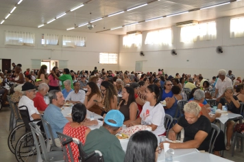 Foto - Festiva de fim de ano no Fundo Social