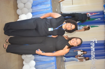 Foto relacionada - Guaíra celebra com alegria as crianças que se formam