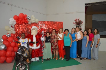 Foto - Festiva de fim de ano no Fundo Social