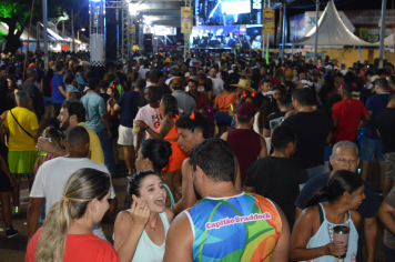 CarnaGuaíra/Amo Folia 2025: A Festa Imperdível