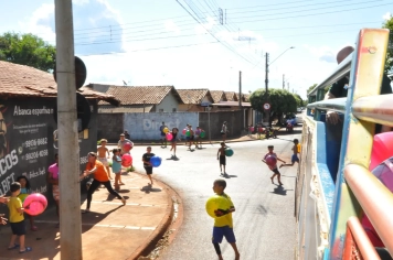 Prefeitura leva magia do Natal para os bairros da cidade