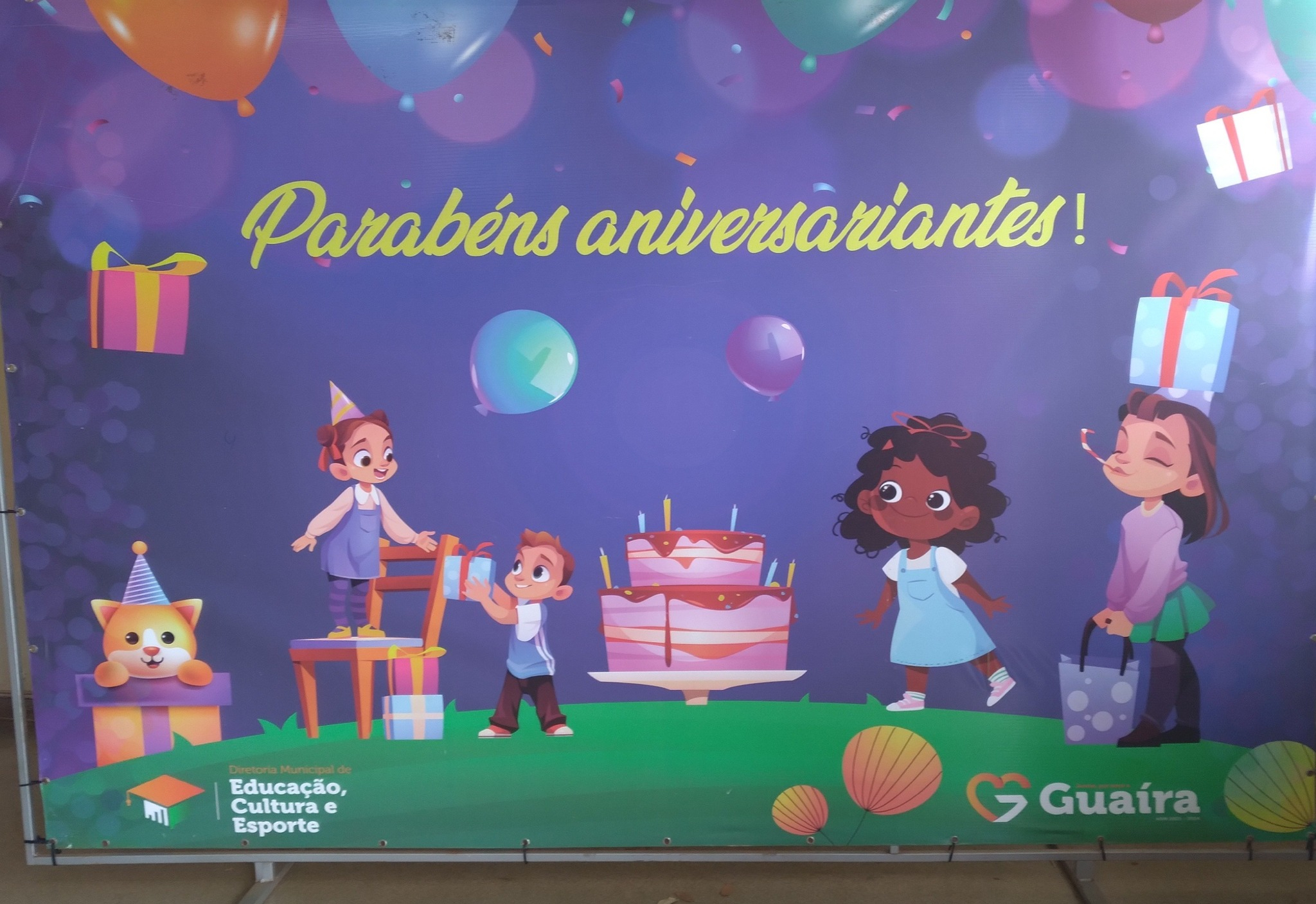 Prefeitura e Diretoria de Educação promovem festa para os aniversariantes do trimestre