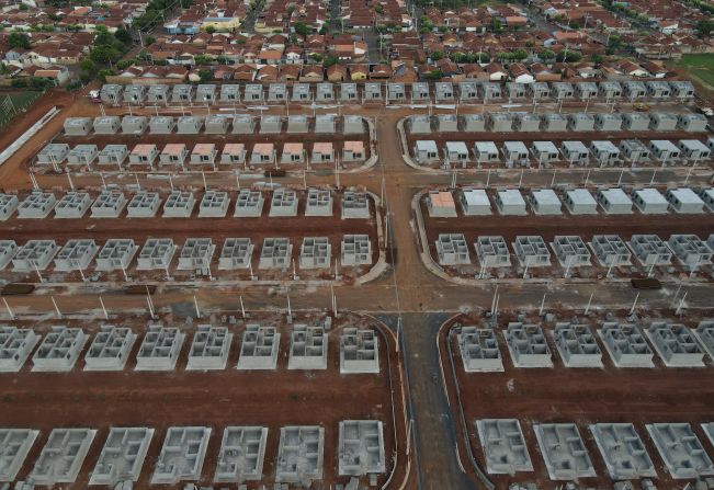 CDHU chama sorteados para habilitação de 232 casas