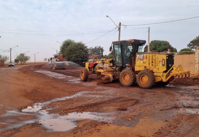 Começam as obras de asfaltamento da Avenida Lions Clube