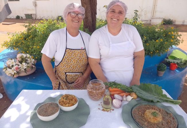 Merendeiras da Escola Zezinho Portugal são Premiadas em Concurso Estadual